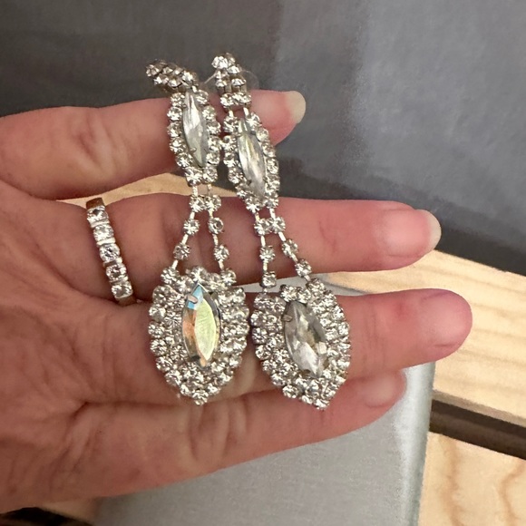 Rhinestone earrings 2.7” length - Picture 4 of 4